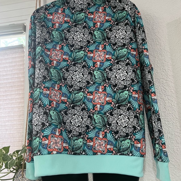 Adidas jacket - Picture 2 of 5